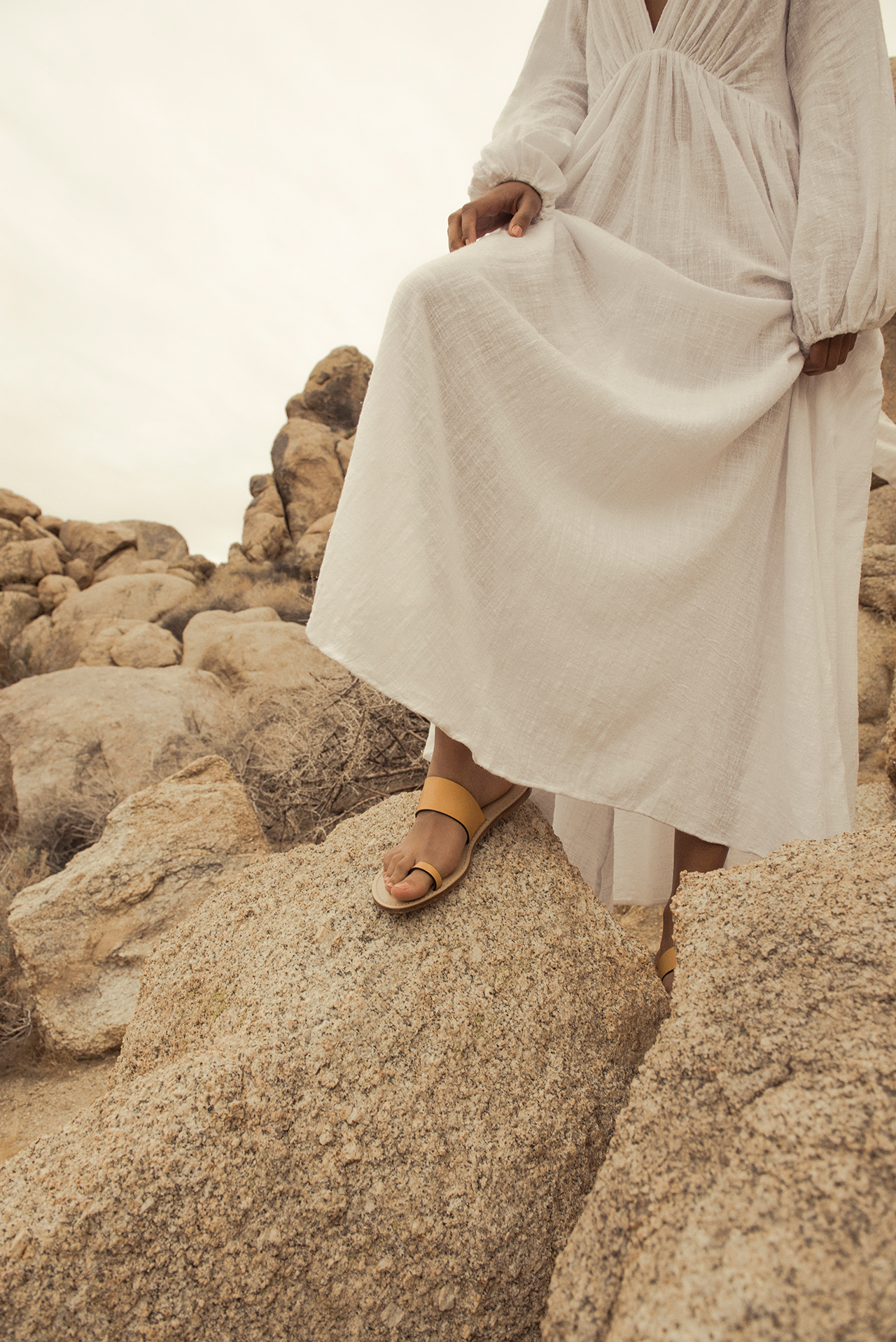 New label Amanu from LA – Honestly WTF