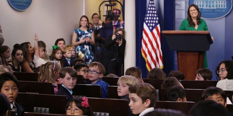 A Reporter’s Kid Asked Sarah Huckabee Sanders​ Why President Trump Fired James Comey / Elle
