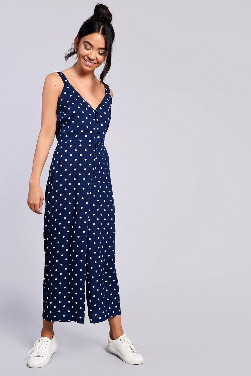 Has Post lost your invitation? See 3 Royal Wedding Party Outfits to Wear Anyway