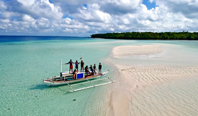 How to travel the Philippines on a Budget