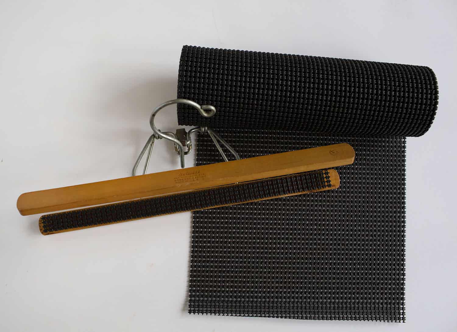 How to Make Easy and Quick Wooden Hanger Frames