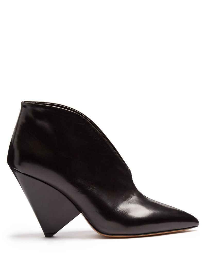 Wait, Ashley Olsen Just Made Wedge Ankle Boots Cool Again images Wait, Ashley Olsen Just Made Wedge Ankle Boots Cool Again foto