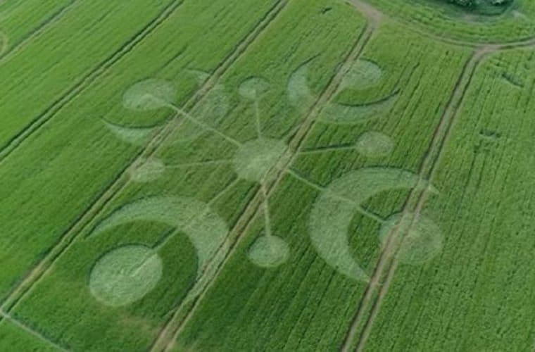 Crop Circle in Cerne Abbas, UK – May 2018