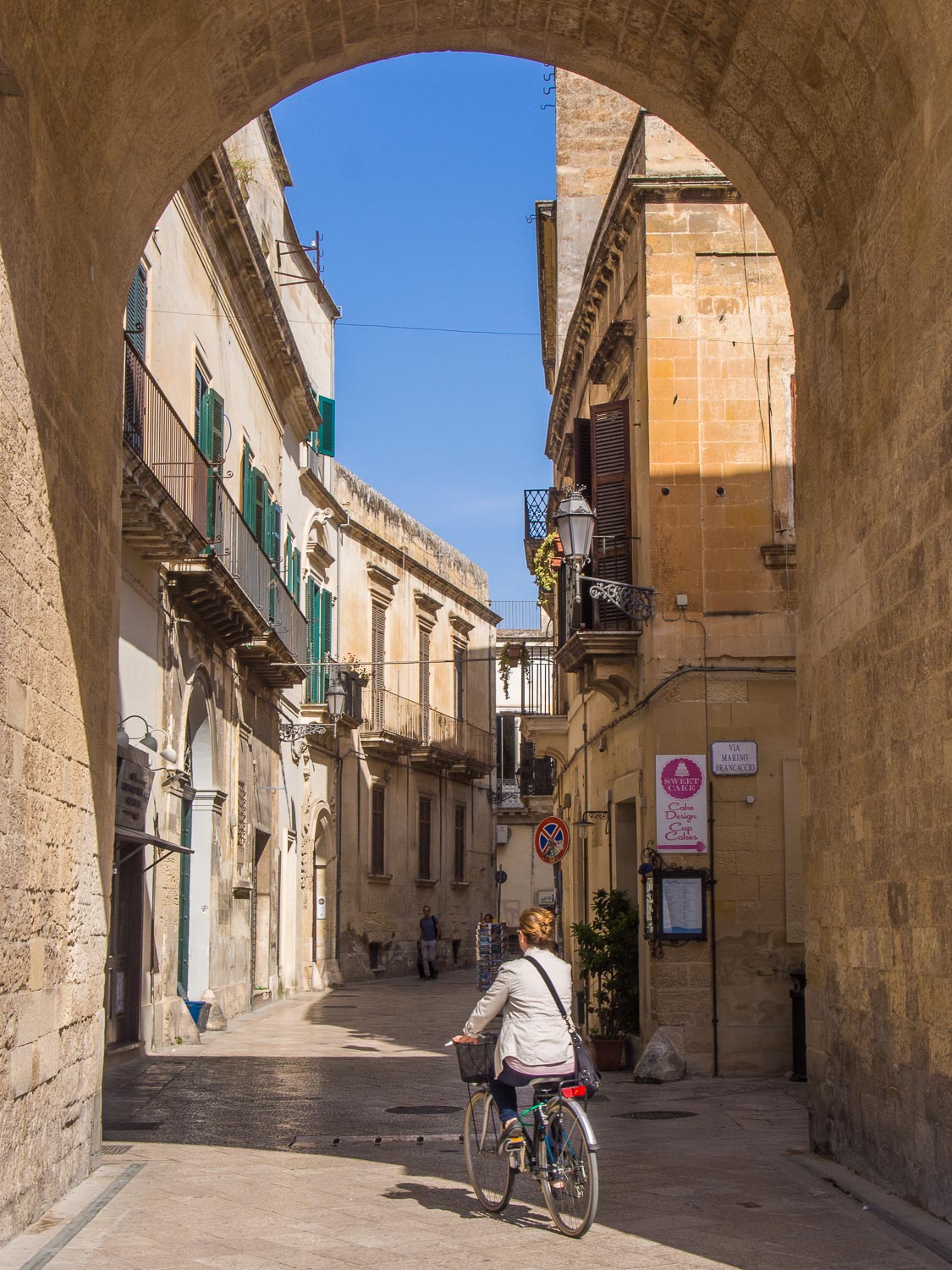 Travelling to the Most Beautiful City in Puglia, Italy