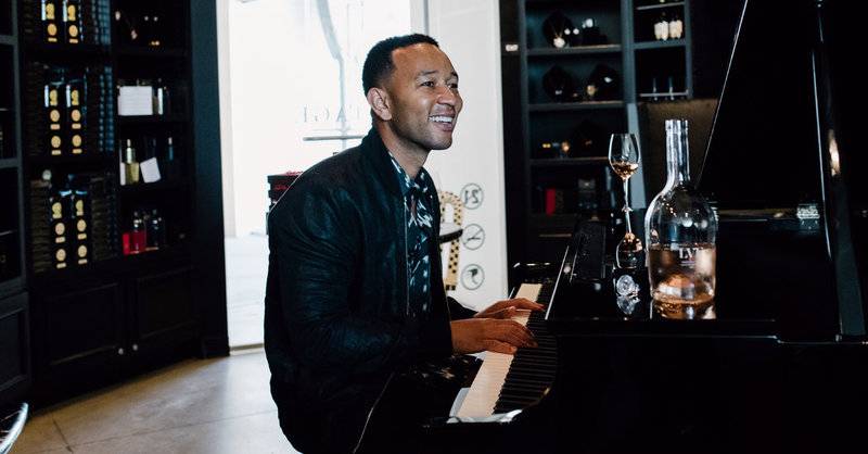 John Legend Plunges Into the Celebrity Rosé Business