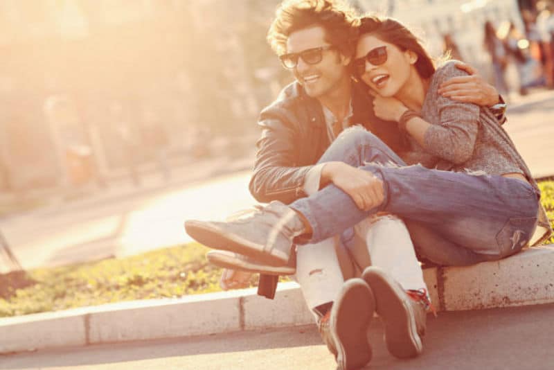 Daisies aside) These 12 signs speak of HIS love