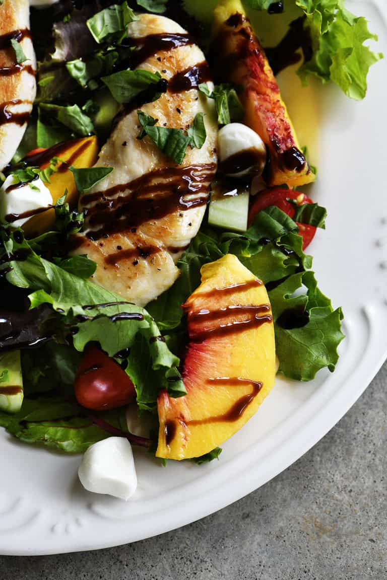 Delicious Recipe of Grilled Chicken and Peach Salad