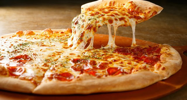 Scientists Make a Unique “Life-Prolonging” Pizza – The Pizza Pascalina!