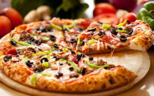 Scientists Make a Unique “Life-Prolonging” Pizza – The Pizza Pascalina!