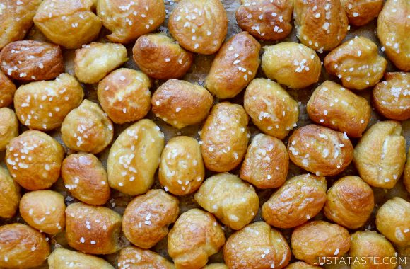 Easy Soft Pretzel Bites Recipe