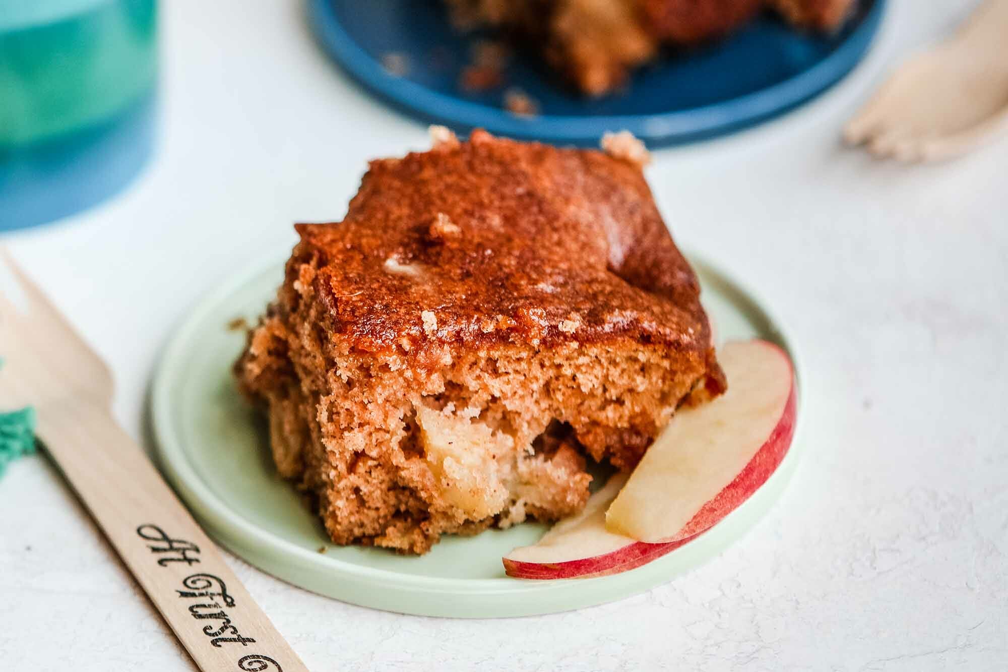 An All-occasion Apple Cake Recipe