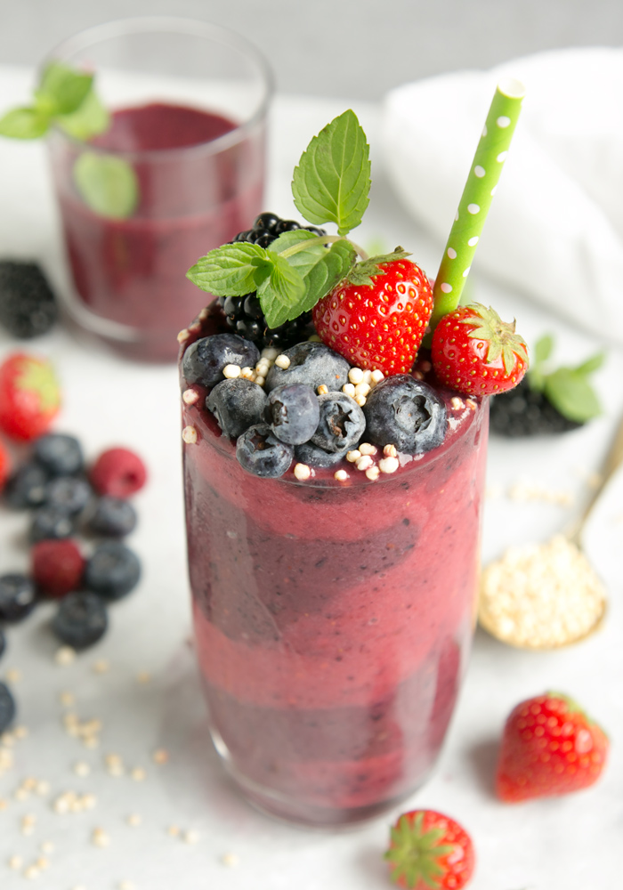 Superrrr Energy-boosting Mixed Berry Smoothie Recipe