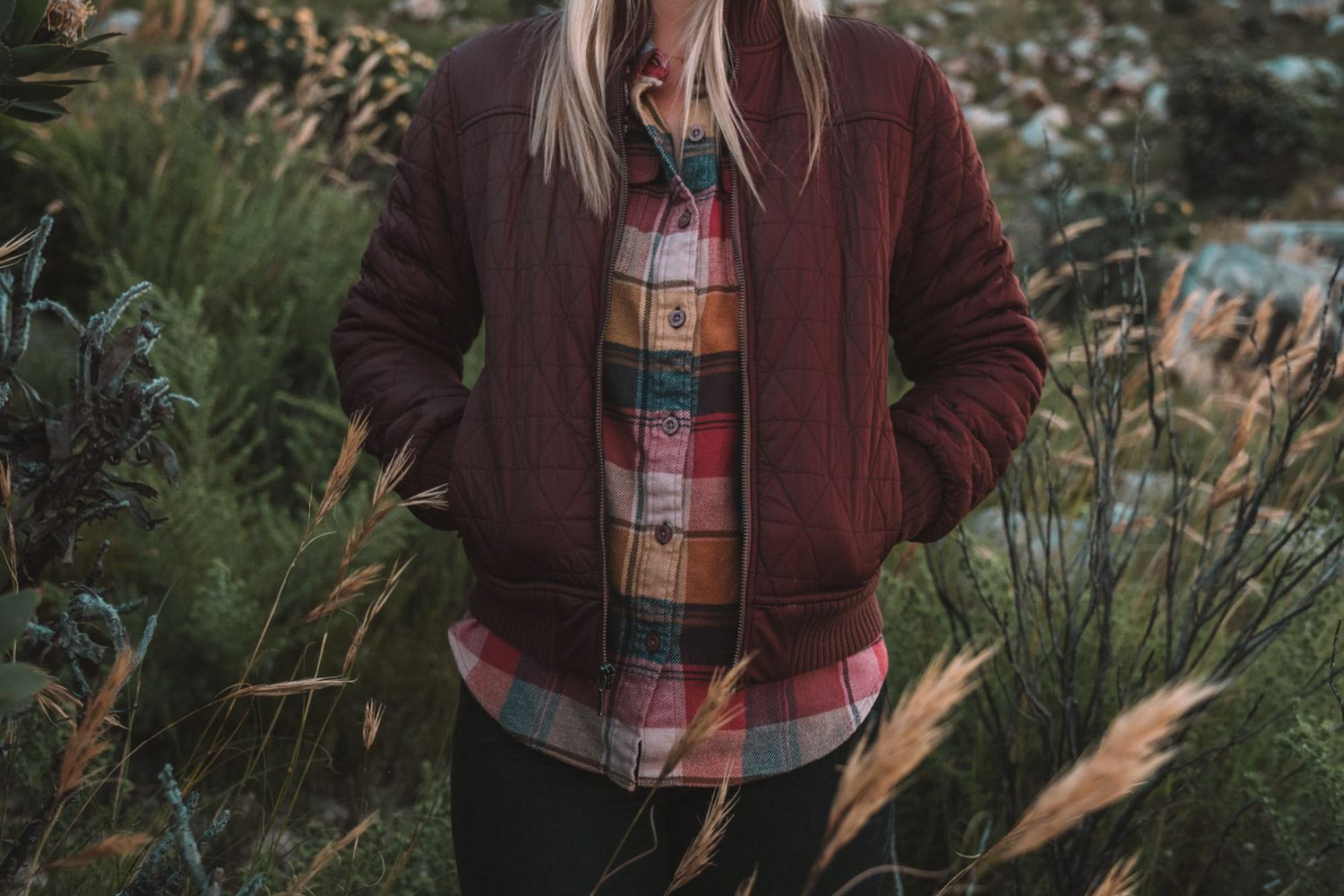 You Will Like This Fall Bomber Jacket Outfit from Backcountry