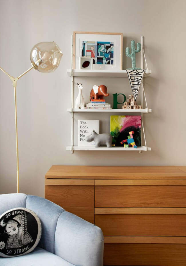 Bold Statement Artworks Instead of a Wall, a Gallery Wall.