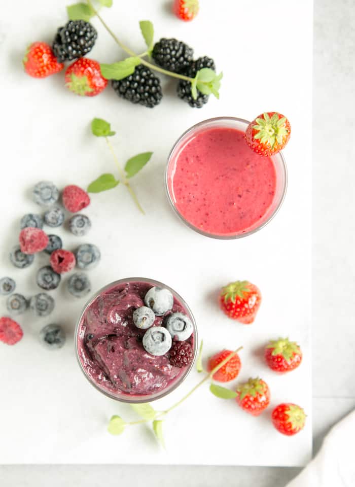 Superrrr Energy-boosting Mixed Berry Smoothie Recipe