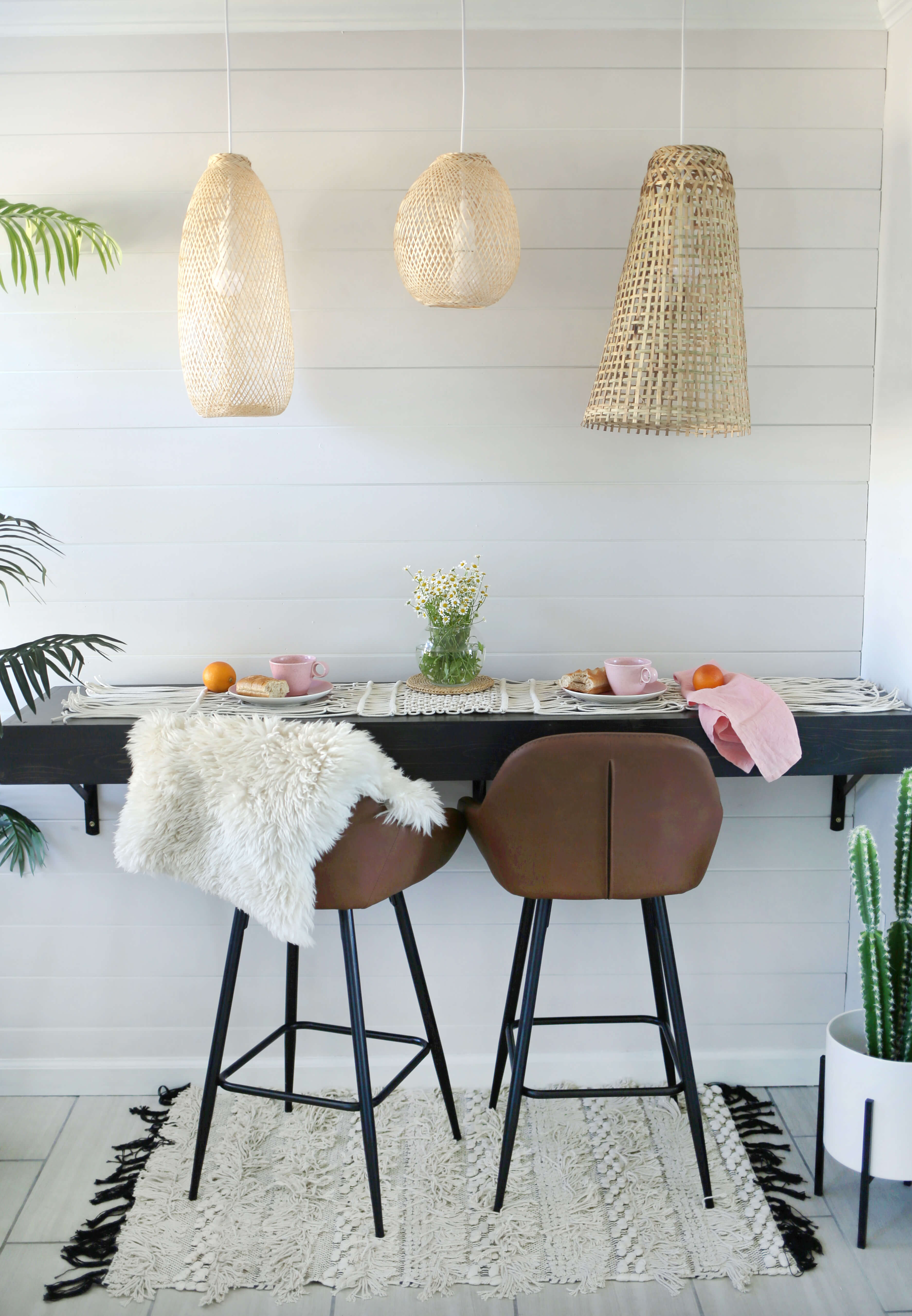 How To Make a Simple Macrame Table Runner. Decorate Any Space!
