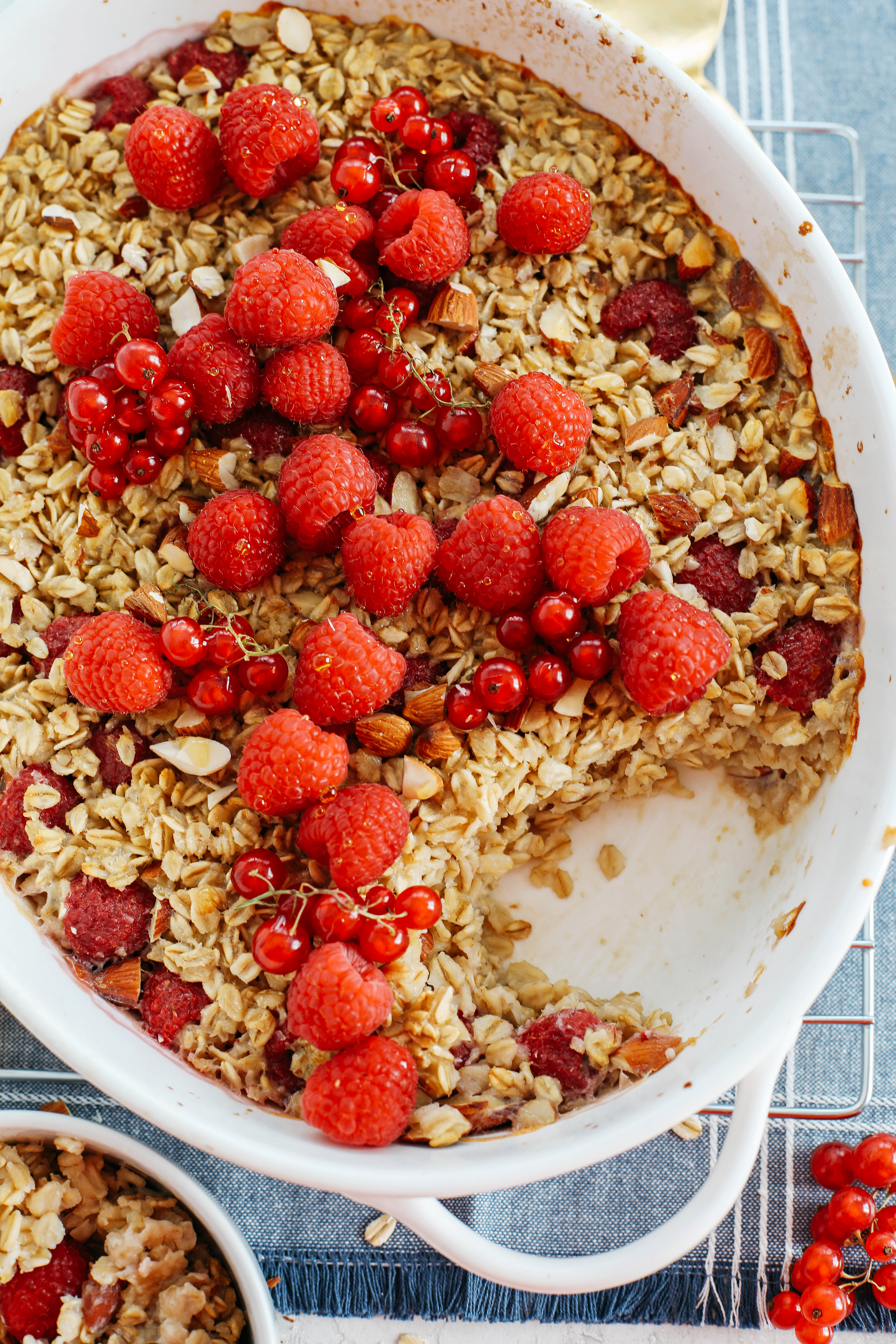 Healthy Breakfast Recipe: Raspberry Almond Baked Oatmeal