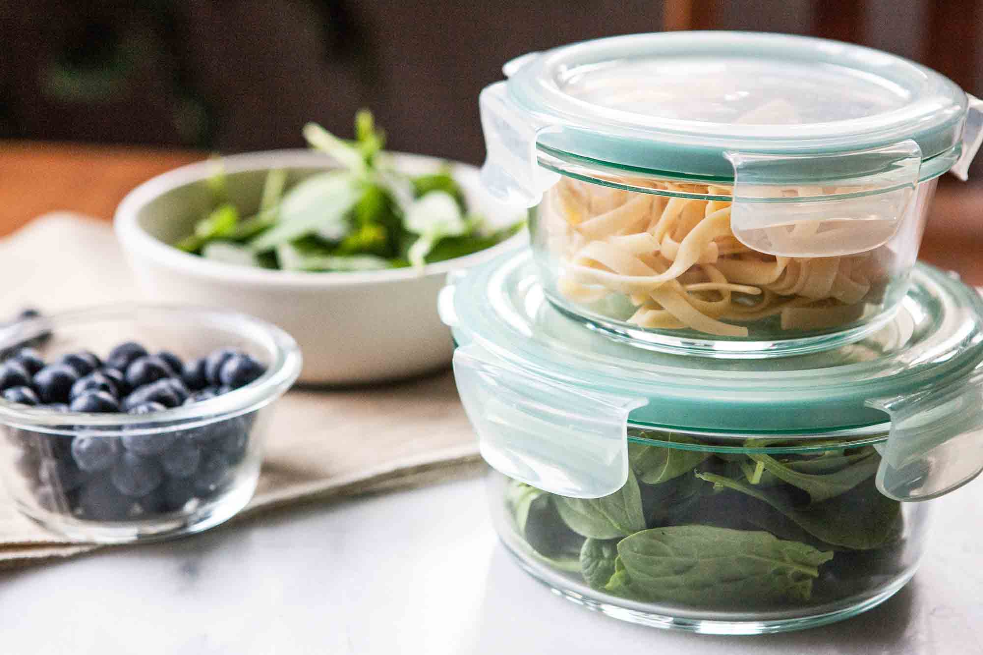 How to Choose Right the Best Food Storage Container For Your Fridge.