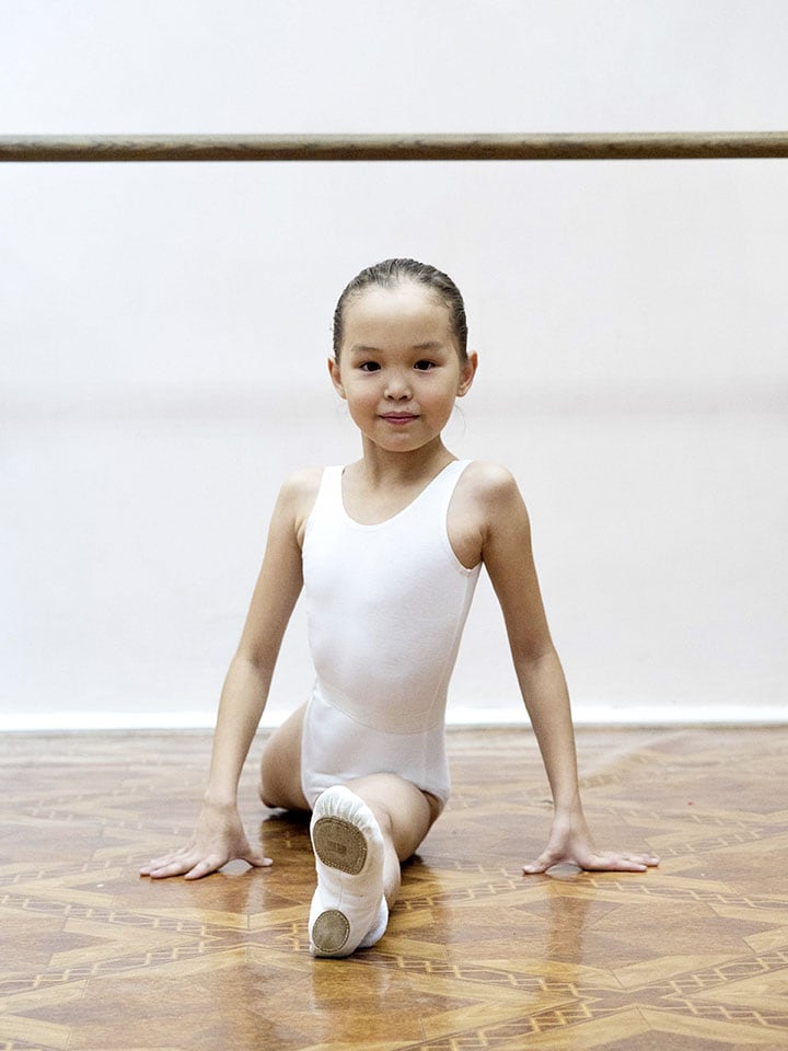 &lsquo;Mowgli girl&rsquo; Who Survived Alone Aged 4 in Full of Bears Siberian Wild is a today’s Talented Young Ballerina