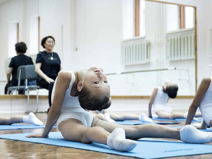 &lsquo;Mowgli girl&rsquo; Who Survived Alone Aged 4 in Full of Bears Siberian Wild is a today’s Talented Young Ballerina
