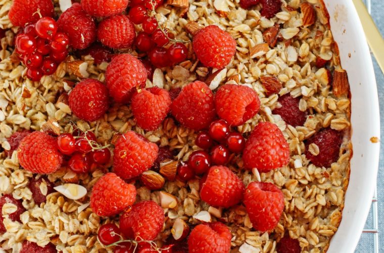 Healthy Breakfast Recipe Raspberry Almond Baked Oatmeal • Furilia Your daily fix in style
