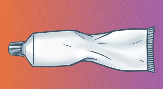 Character test: you squeeze the paste from the middle Character Test: how you squeeze out toothpaste can tell a lot about you