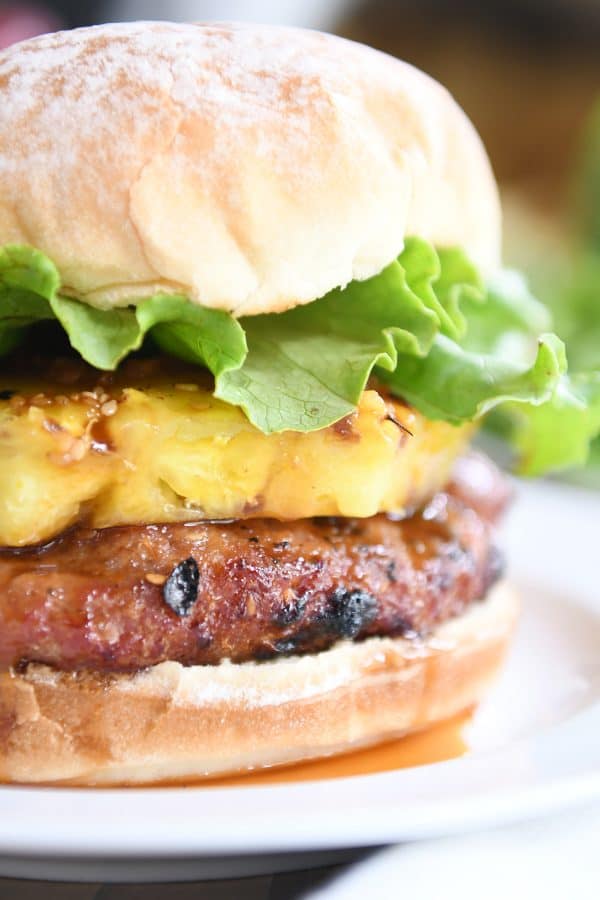 Delicious Turkey Burgers with Grilled Pineapple Recipe