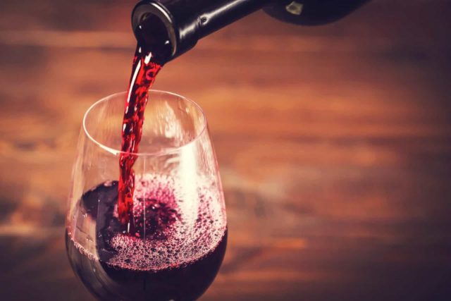 how not to get a cold 15 Bad Daily Habits That Increase Your Risk Of Colds