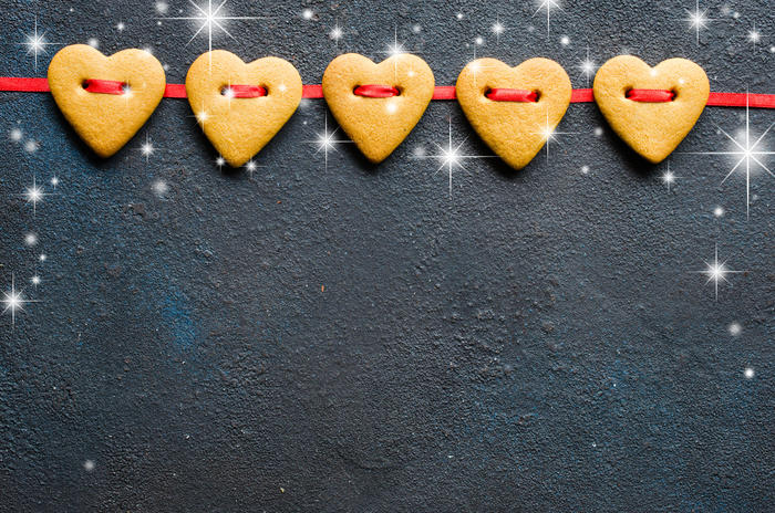 Super Tasty And Easy Recipe For Gingerbread Hearts Cookies on Valentine’s Day
