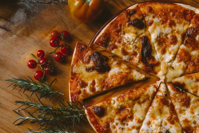 Italy At Your Place: 3 unusual pizza recipes for a Saturday party! 1 Italy At Your Place: 3 unusual pizza recipes for a Saturday party!