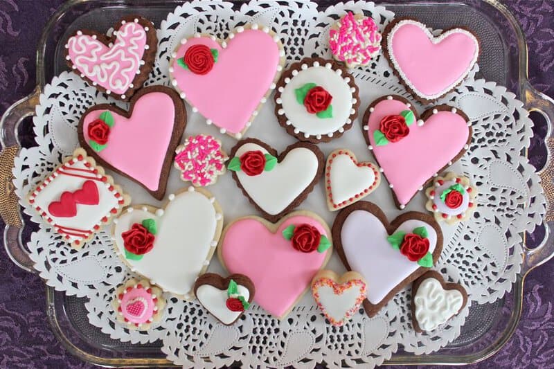 Super Tasty And Easy Recipe For Gingerbread Hearts Cookies on Valentine's Day 8 Super Tasty And Easy Recipe For Gingerbread Hearts Cookies on Valentine’s Day