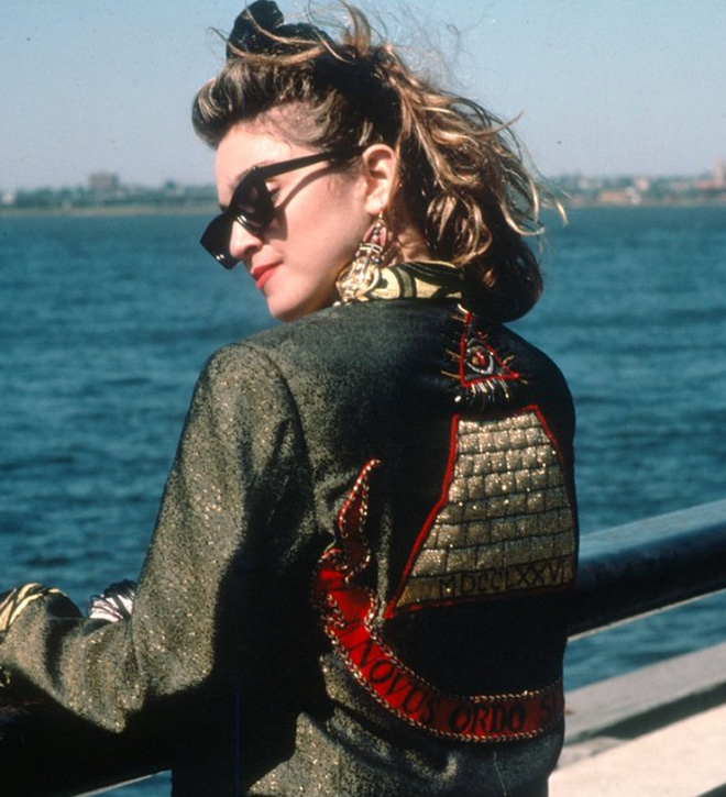 Maxdonna! Don&#8217;t Miss Madonna’s Inspired Iconic Photos With Photographer&#8217;s Dog