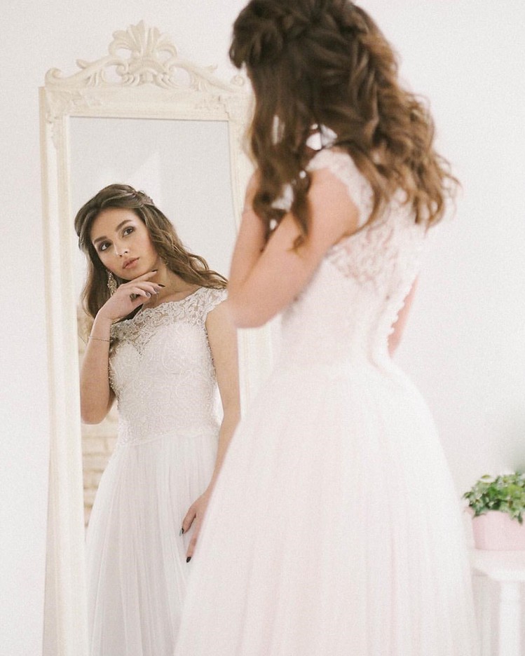 How To Choose The Perfect Wedding Dress