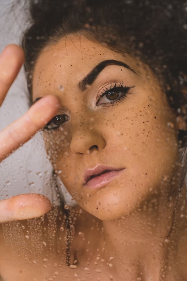 Shocking! What Will Happen To The Skin If You Do Not Wash Off Your Makeup Before Bedtime 2 Shocking! What Will Happen To The Skin If You Do Not Wash Off Your Makeup Before Bedtime