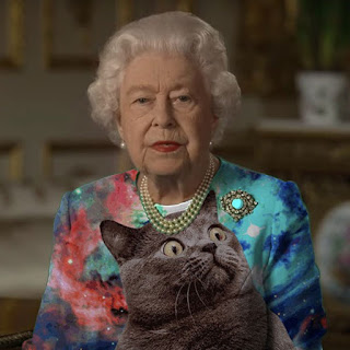 Queen wears green dress and unleashes Photoshop battle. Best Queen meme!