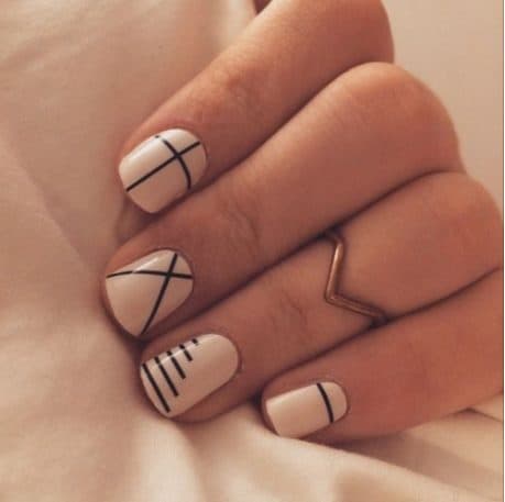 Manicure ideas that are easy to replicate at home 1 Manicure ideas that are easy to replicate at home