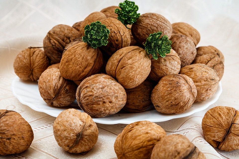 4 Undeniable reasons to enjoy walnuts as often as possible 3 4 Undeniable reasons to enjoy walnuts as often as possible