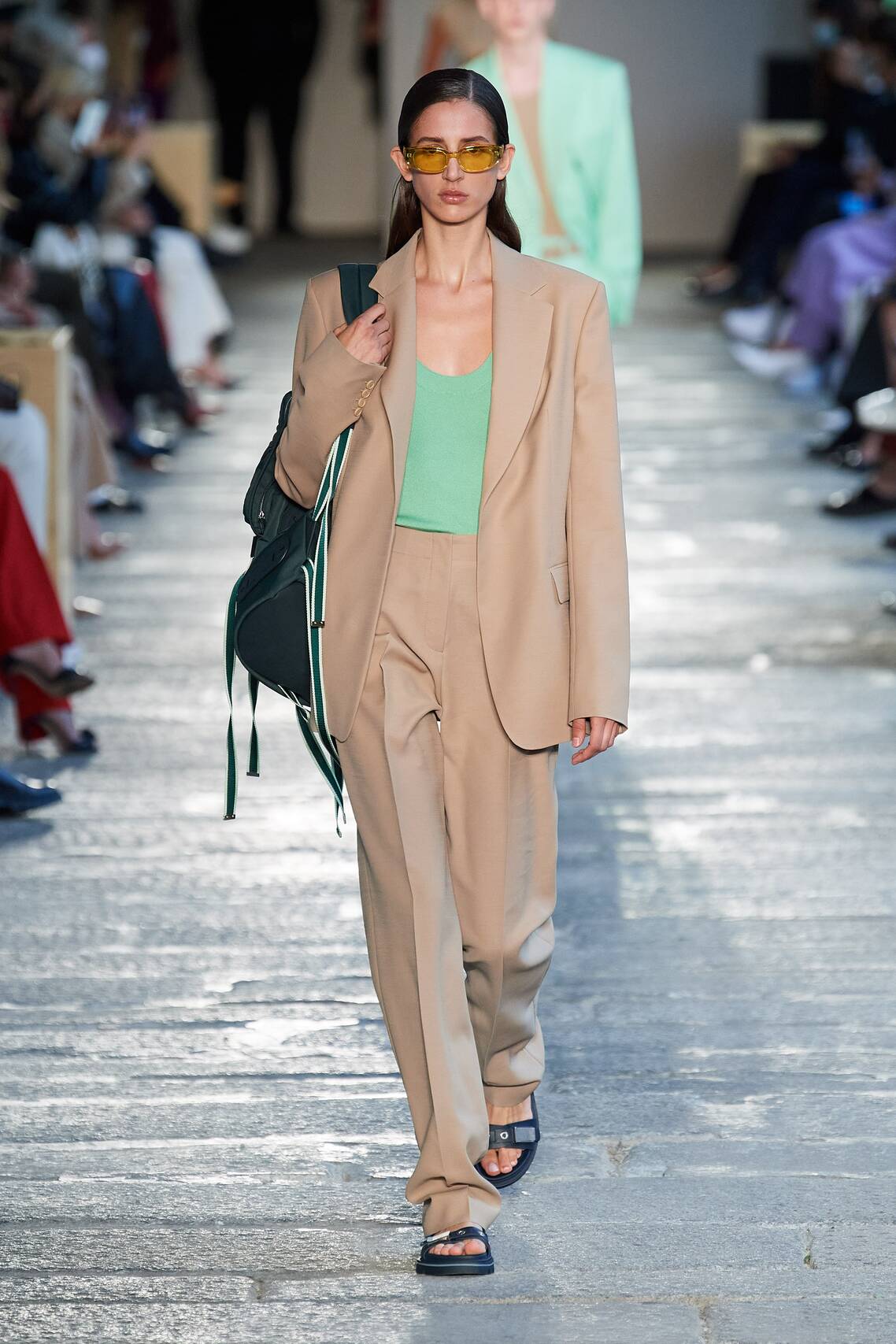 Gorgeous Floral print, eyelets and Irina Shayk among models at the Boss Spring 2021 show.