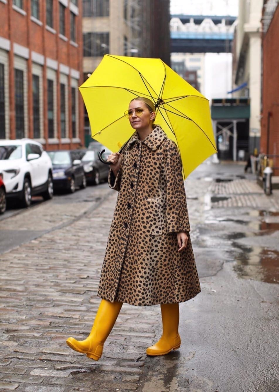 What To Wear In The Rain? Exciting Stylish Clothes And Accessories For ...