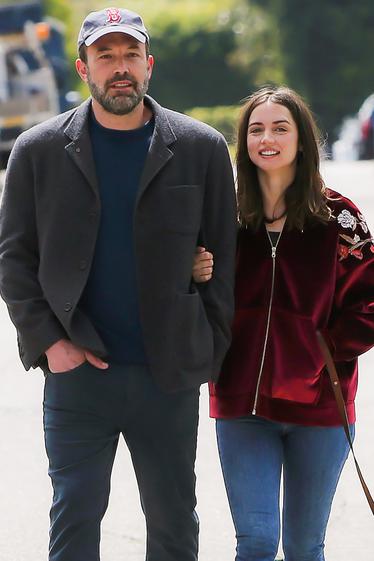 Prince Harry with Meghan Markle and 5 more strong Celebrity couples incompatible by horoscope 9 Prince Harry with Meghan Markle and 5 more strong Celebrity couples incompatible by horoscope