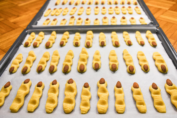 Fun-Loving Halloween Recipe: Witch&#8217;s Fingers Cookies