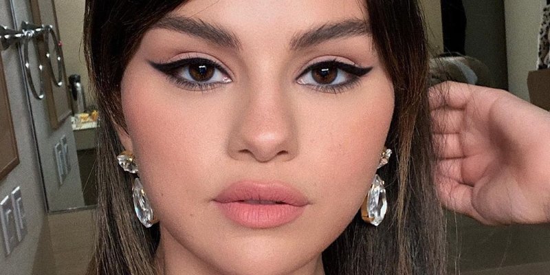 2021 New Year's makeup trends worth repeating 36