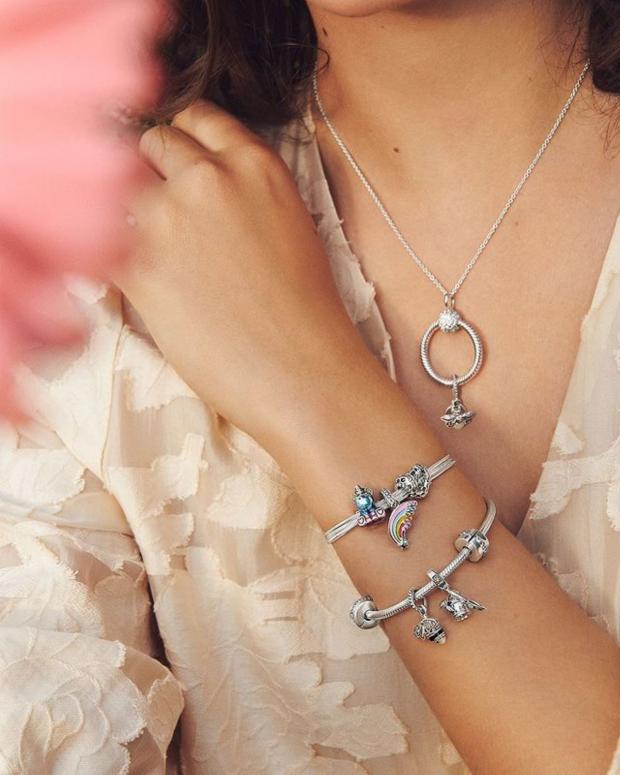 Summer 2021 trends: what jewelry will fashionistas wear in the new season